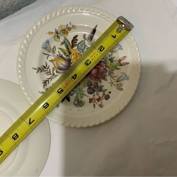 2 Johnson Bros Windsor Ware England GARDEN BOUQUET 6-1/4" Bread/Butter Plate G17 - Picture 6 of 6
